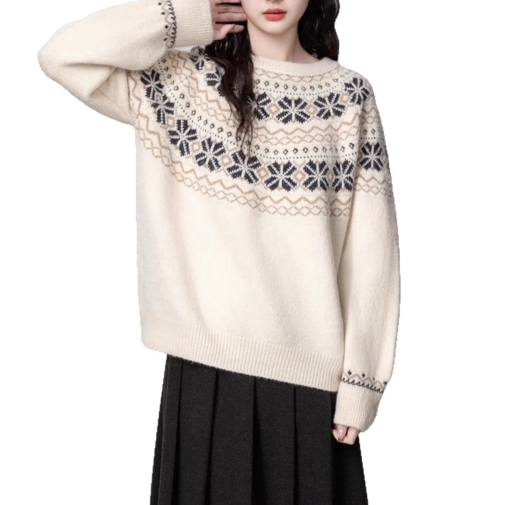 Women's milky white vintage fair isle geometric pattern pullover sweater with crew neck and long sleeves