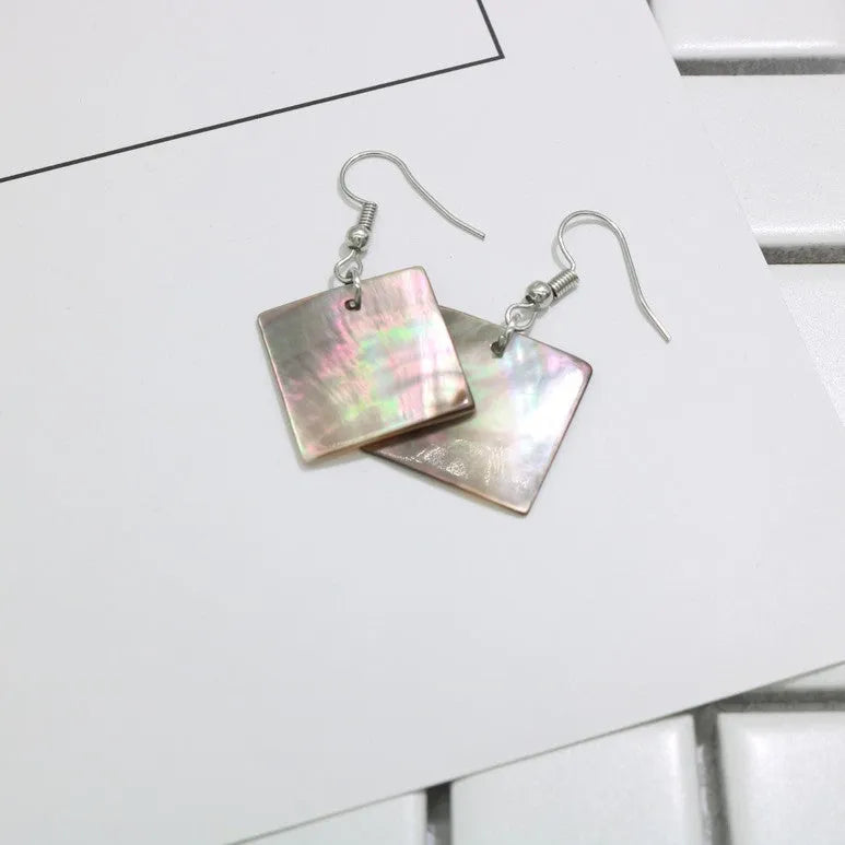 Geometric shell earrings in natural retro style with rectangular or square panther design option