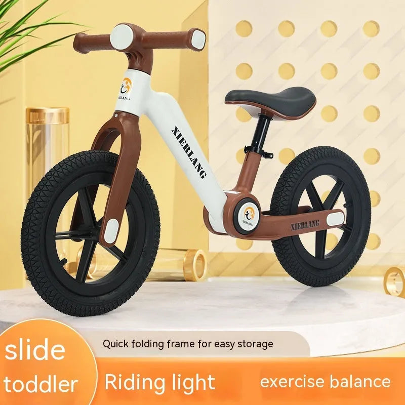 Children's pedal-free foldable balance bike grass green nylon glass fibre frame