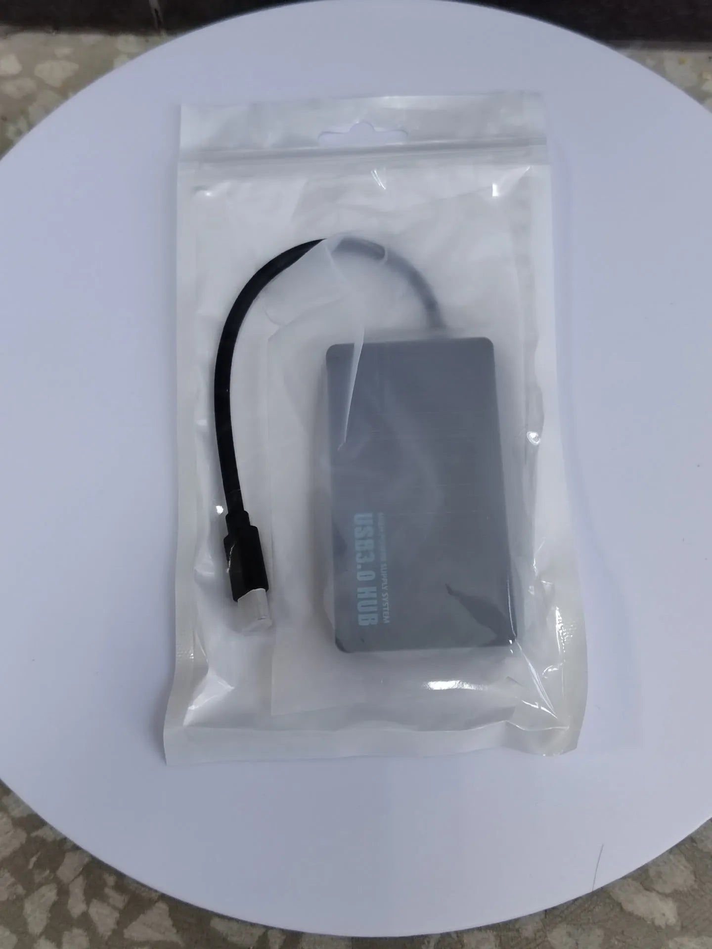 USB 3.0 multi-port computer extender with 20cm cable in pearlescent packaging
