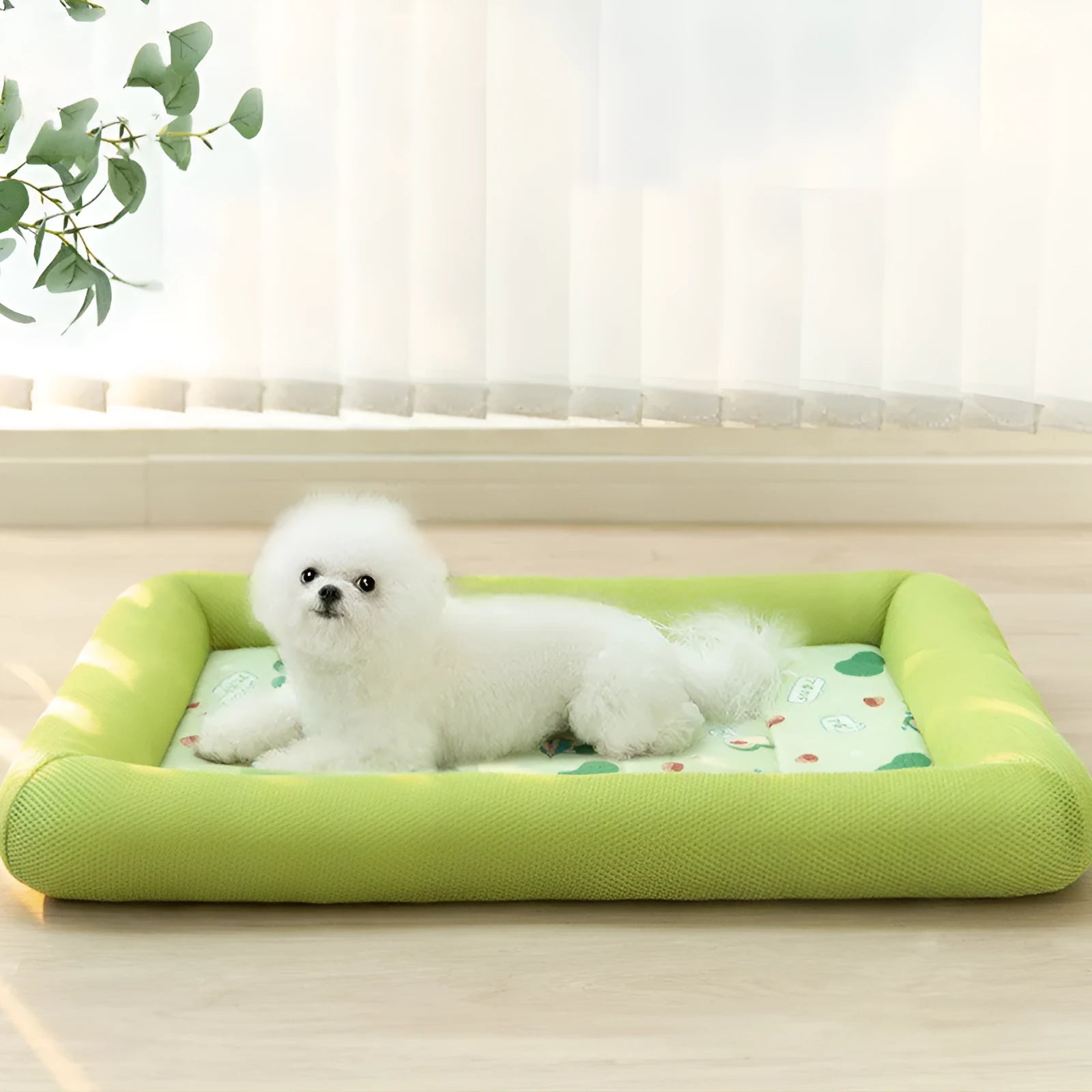 Pet dog cooler sandwich enclosure mat in Oxford cloth with print design, size L, colour avocado green, on floor