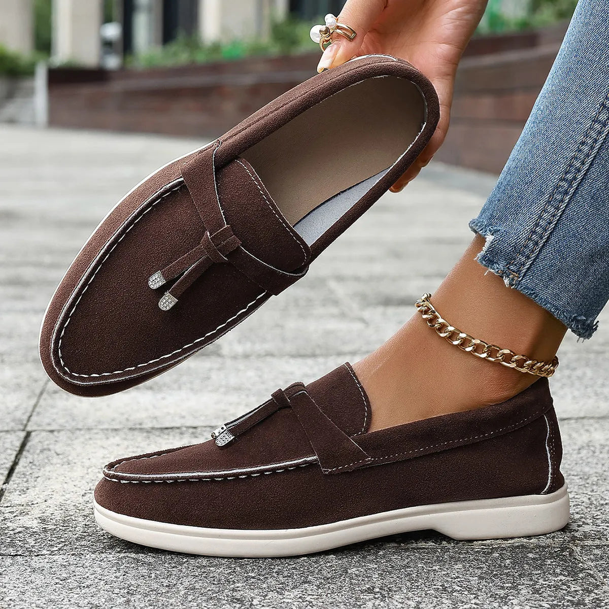 Gommino slip-on loafers in black, apricot and brown with platform heel and canvas upper