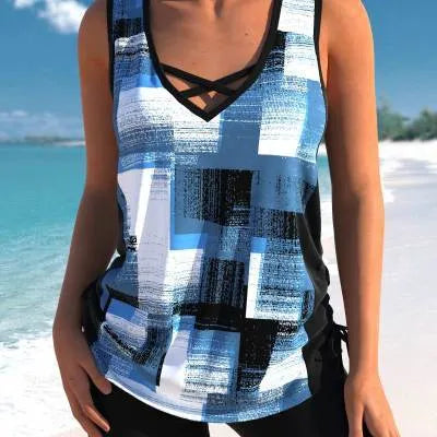 Women's printed two-piece swimsuit with boxer shorts for swimming