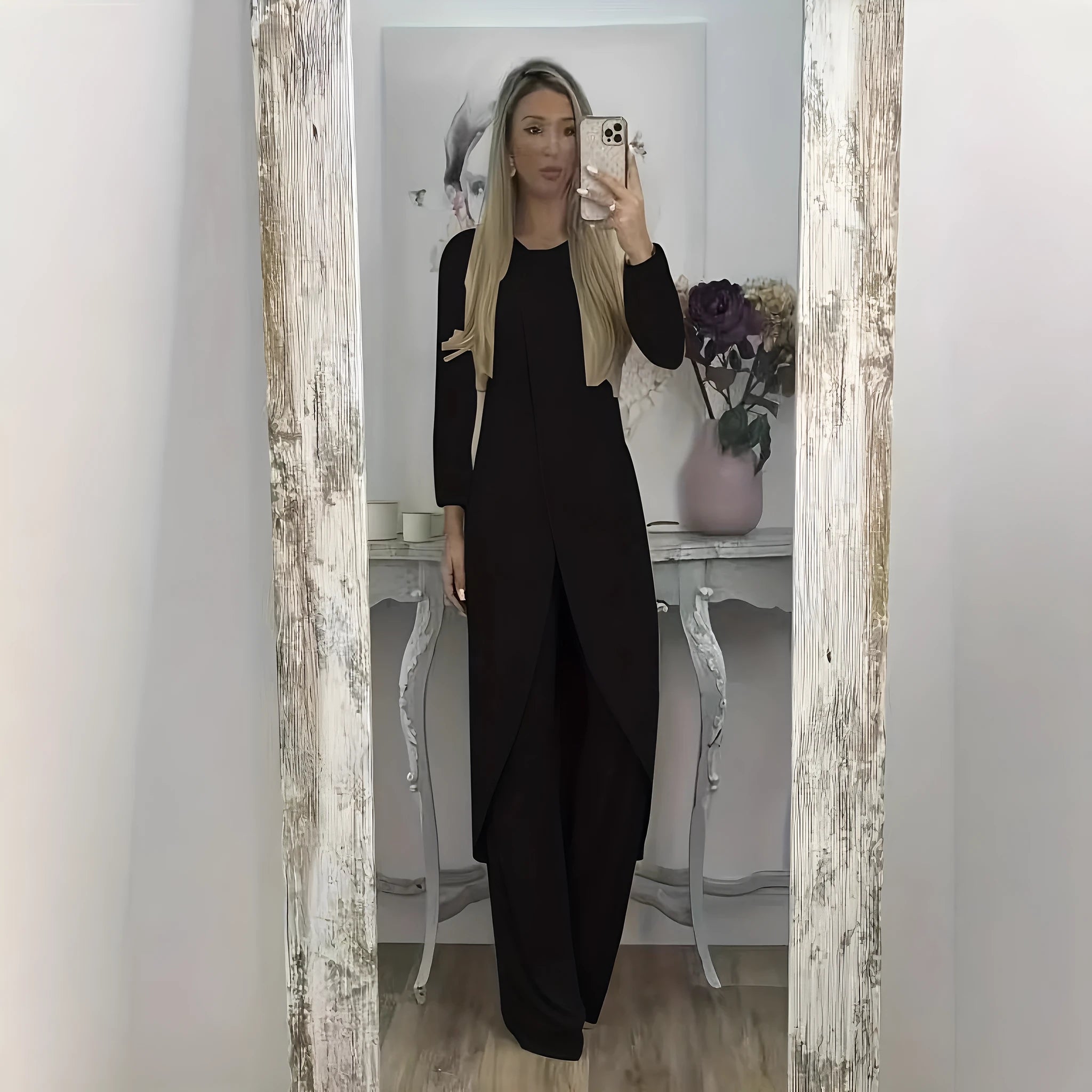 A loose-fitting long sleeve two-piece lounge set in polyester, shown in khaki colour, consisting of a round-neck top and matching trousers.