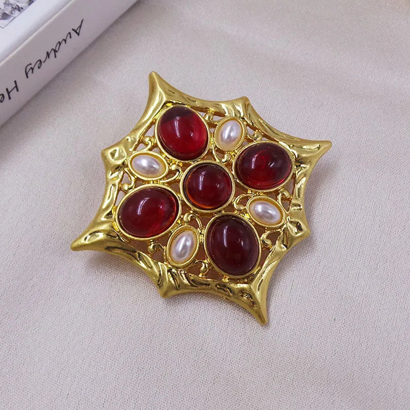 Medieval baroque cross crystal brooch in zinc alloy with retro design