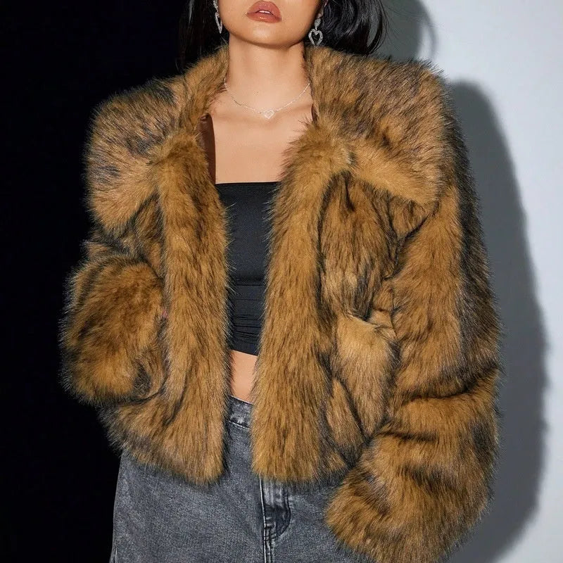 Women's faux fur coat with fur collar in black tip on black background colour