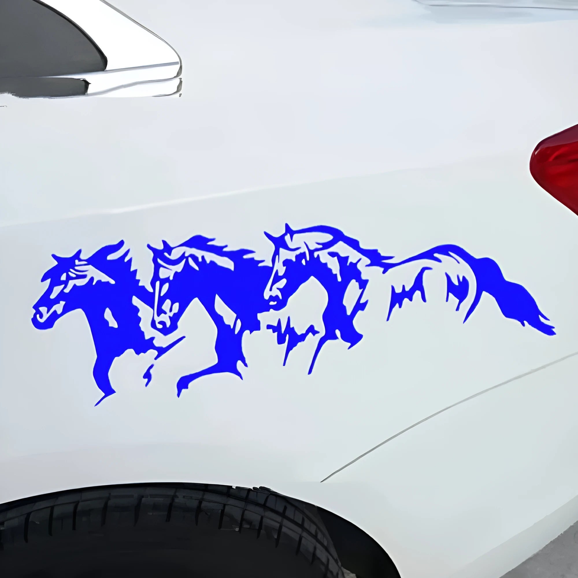 Three Horses steed design car decal sticker measuring 25cm by 8cm in vinyl material