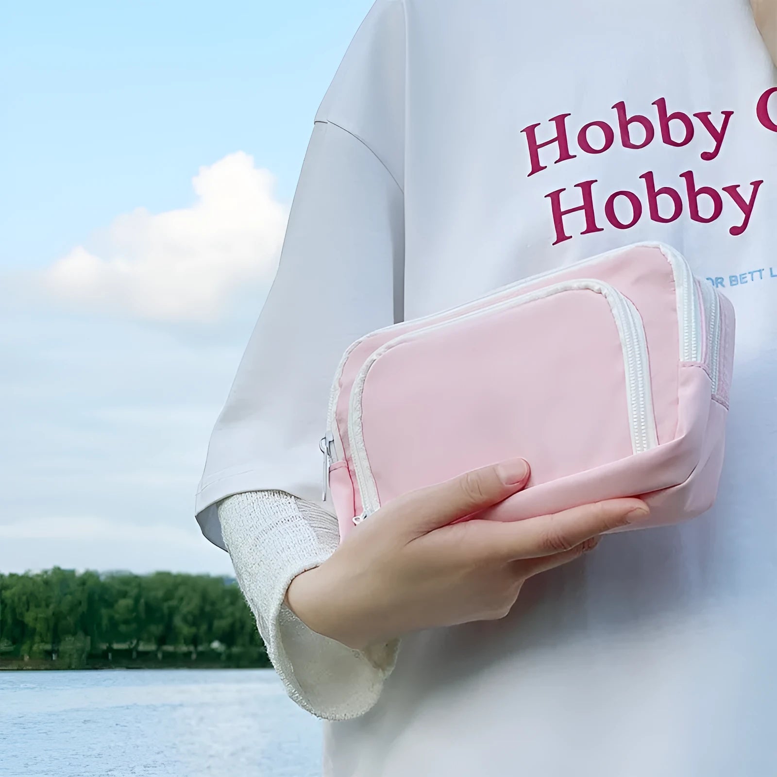 Double layer pencil case in solid colour with gift handle for high-capacity stationery storage