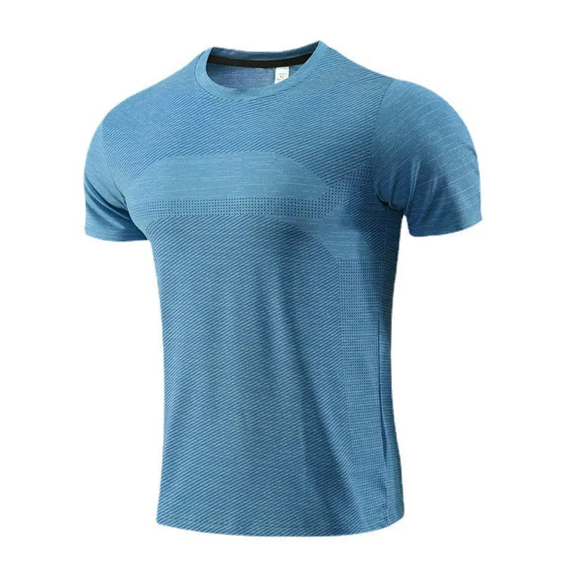 Man's short-sleeved sports t-shirt in polyester spandex fabric for running and basketball