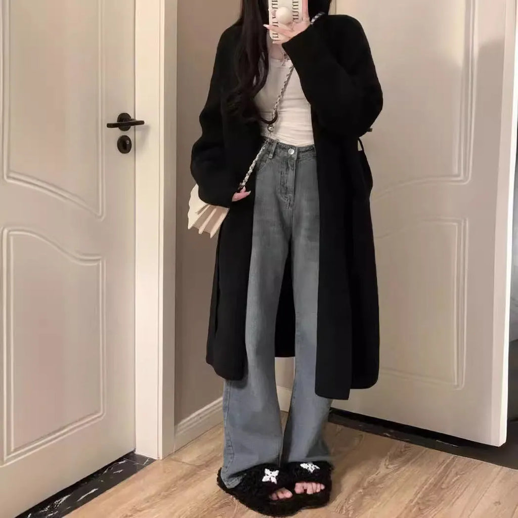 Women's knitted V-neck mid-length cardigan in polyester fabric