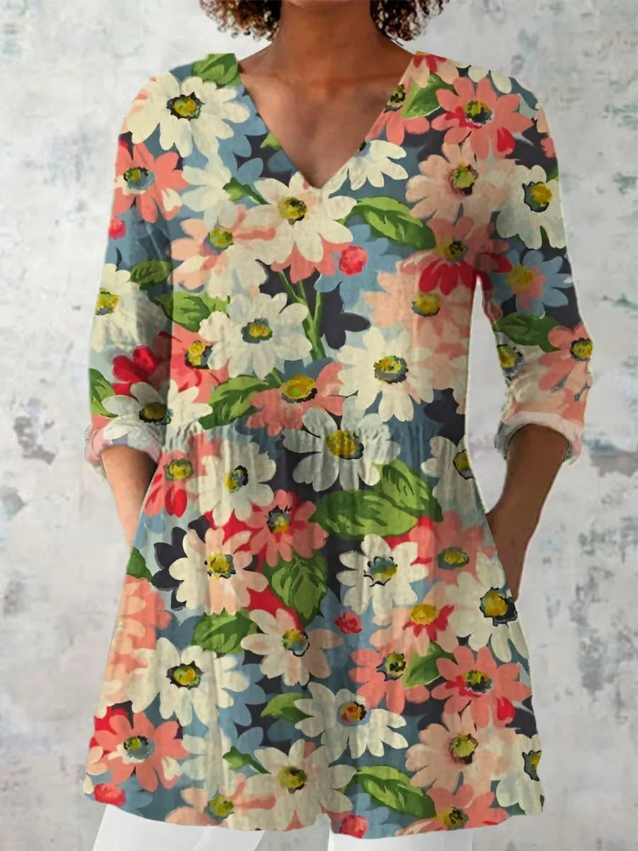 Women's retro slim fit long-sleeved top with digital printing in polyester fabric