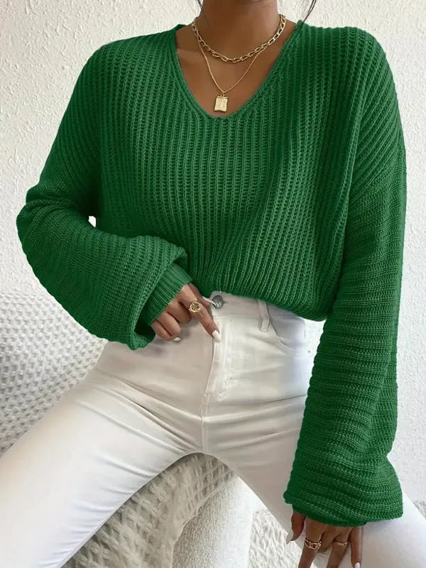 Women's loose fit long sleeve pullover top in solid colour with regular sleeves