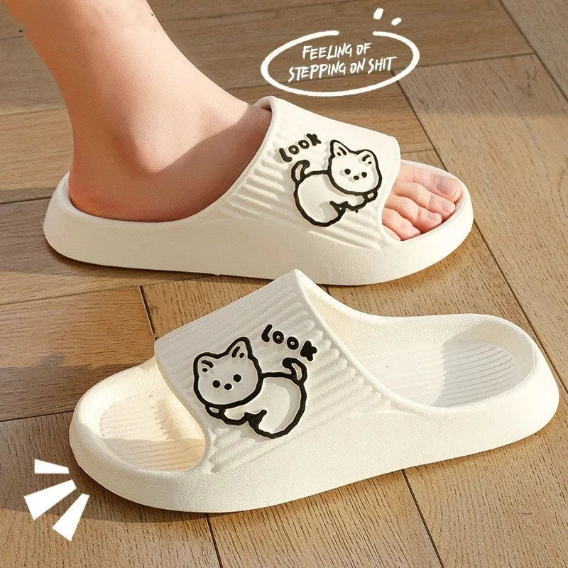 Women's thick-platform cat slippers in various colours on a non-slip EVA sole for indoor and outdoor use.