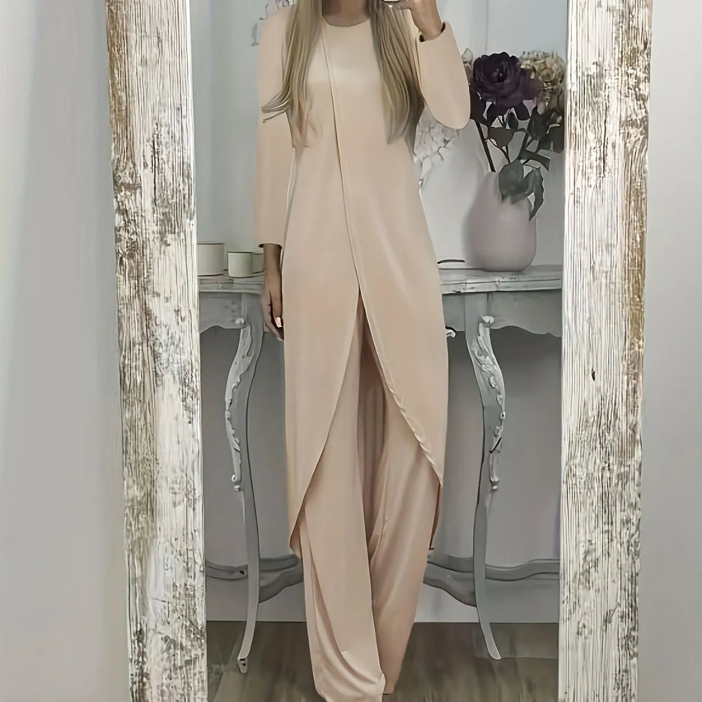 A loose-fitting long sleeve two-piece lounge set in polyester, shown in khaki colour, consisting of a round-neck top and matching trousers.