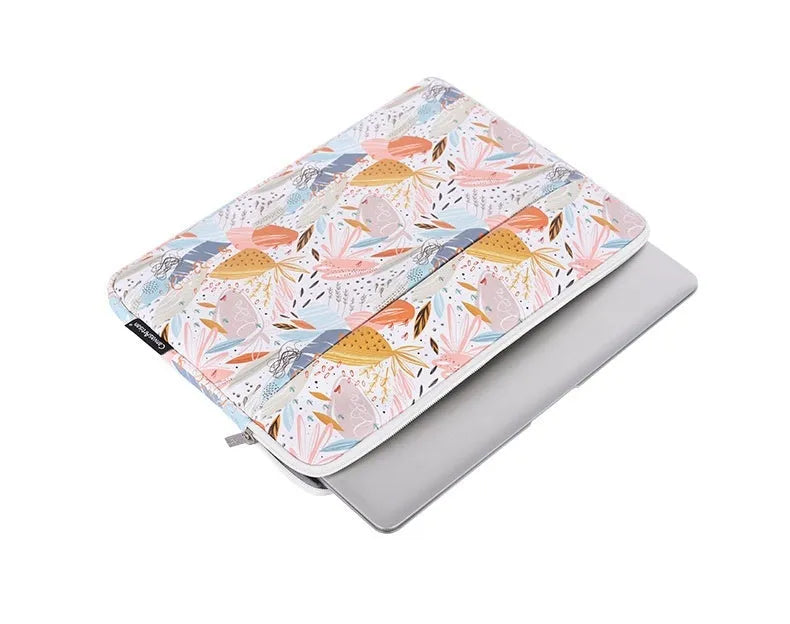 White 14 inch waterproof laptop inner bag made from PU leather with anti-shock protection