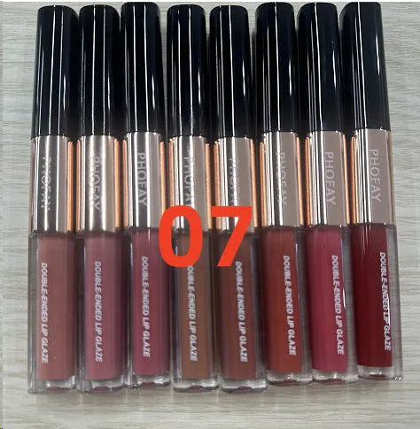 C-L021 double-head lip gloss showing two applicator wands and non-stick cup design