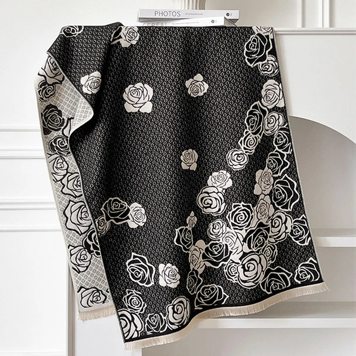 Thick winter scarf in imitation cashmere with tassel ends showing colour options