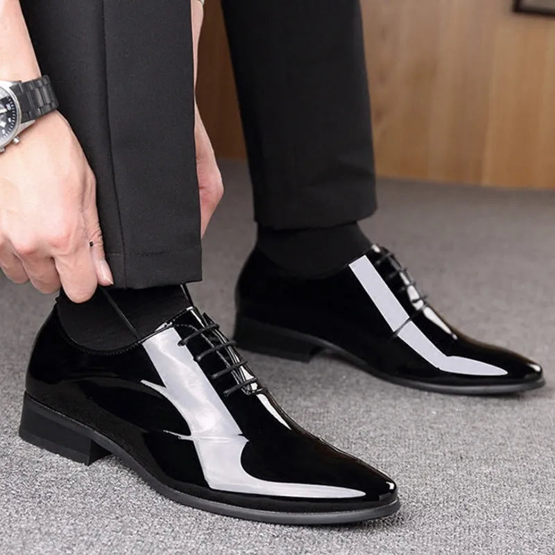 Men's black and brown formal business shoes with pointed toe and PU leather upper