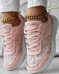 Women's casual canvas running shoes in white, black, blue or pink with flat heel and round toe design