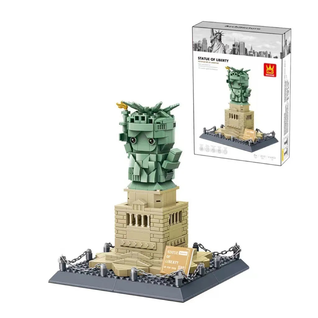 Wange building block set showing over 800 small ABS plastic pieces for constructing global landmark models.