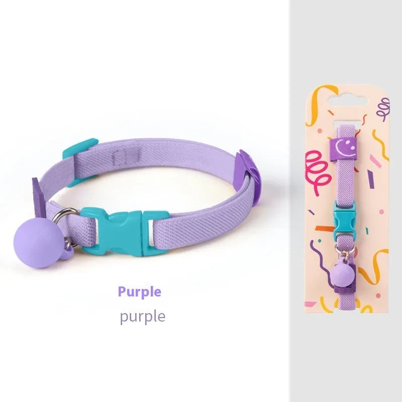 Small elastic polyester dog collar shown in various colours, adjustable from 22 to 32 cm for tiny dog breeds.