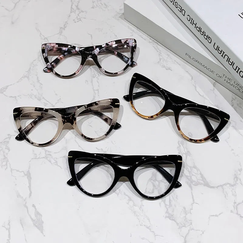 Women's large frame cat's eye presbyopic glasses with dragon and phoenix decorations in black floral frame