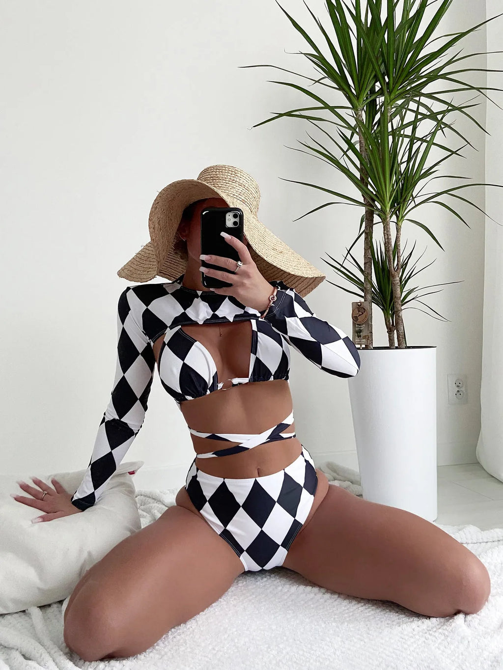 Women's long sleeve plaid pattern three-piece bikini swimsuit set