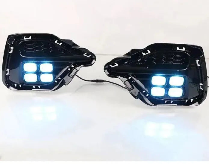 MG ZS modified daytime driving turn signal fog lamp in black ABS housing with 5500K white illumination
