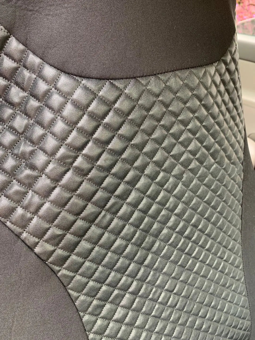Black quilted automotive seat cover set with PU and polyester construction for bench seat protection