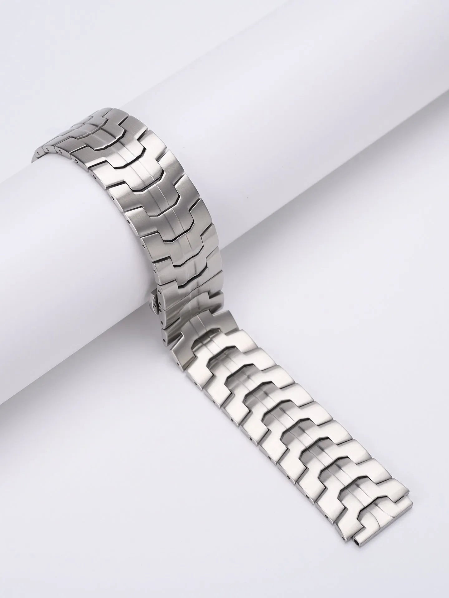 Stainless steel watch band for Samsung Galaxy Watch showing silver and black colour options with universal lug connectors