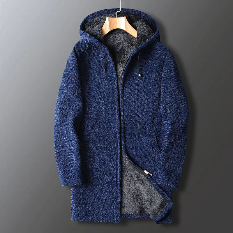 Men's plus velvet thickened chenille casual sweater in black, long sleeve pullover