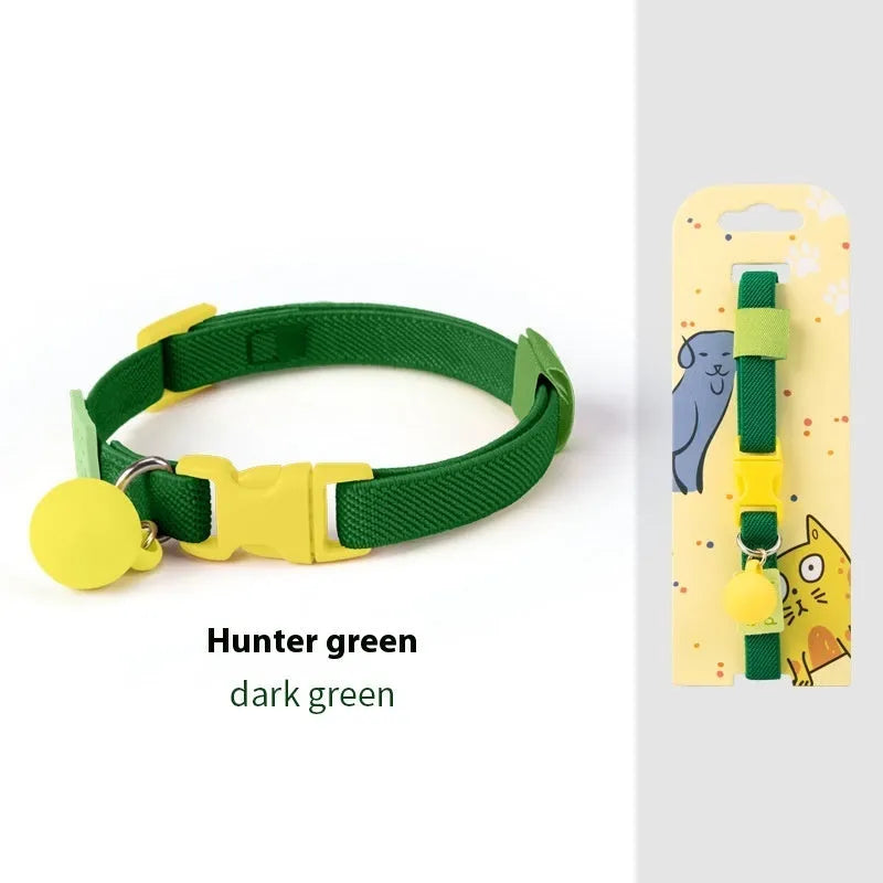 Small elastic polyester dog collar shown in various colours, adjustable from 22 to 32 cm for tiny dog breeds.