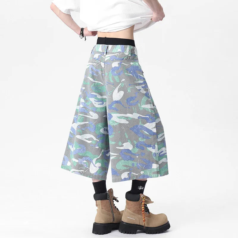 Men's camouflage cropped denim trousers with straight leg and workwear pocket styling