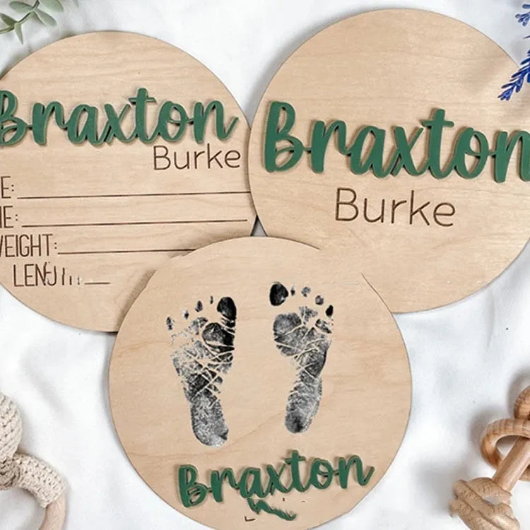 Brown limewood baby birth bulletin board with modern art style in 152mm size