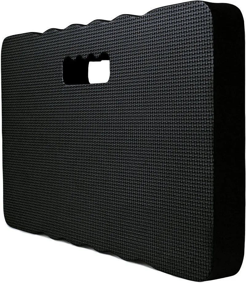 Blue EVA foam garden kneeler pad on soil, showing its 45 cm length and 4 cm thickness.