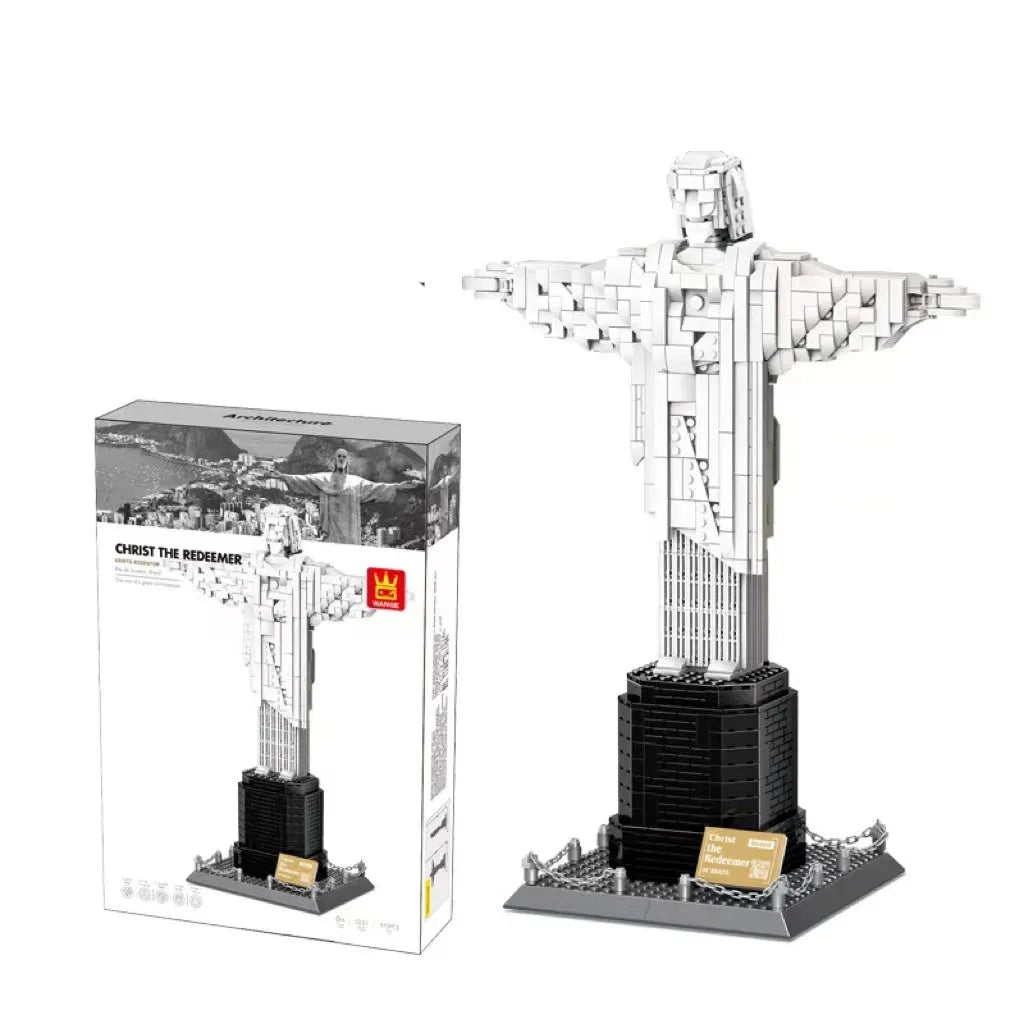 Wange building block set showing over 800 small ABS plastic pieces for constructing global landmark models.