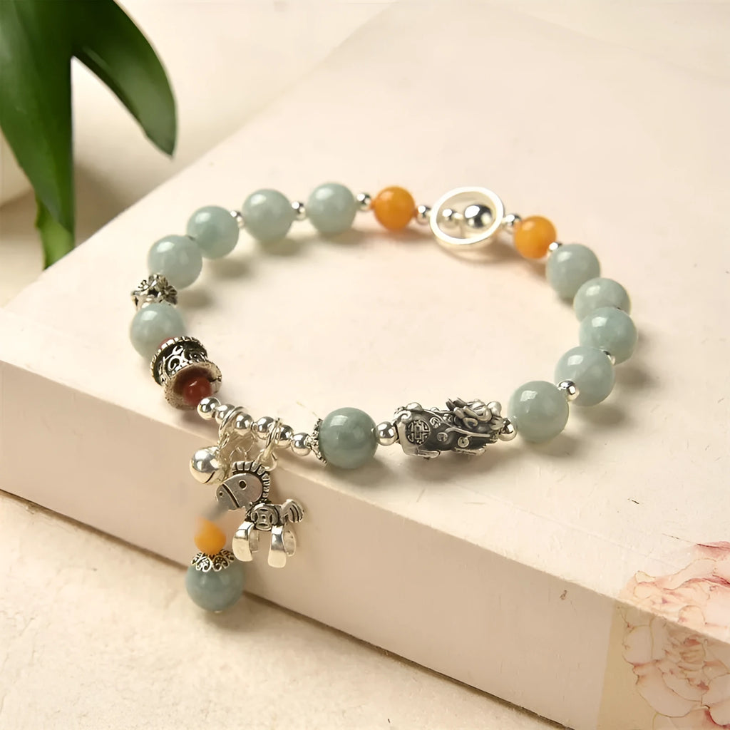 Natural emerald vintage bracelet with Grade A jade stones and alloy components in retro style