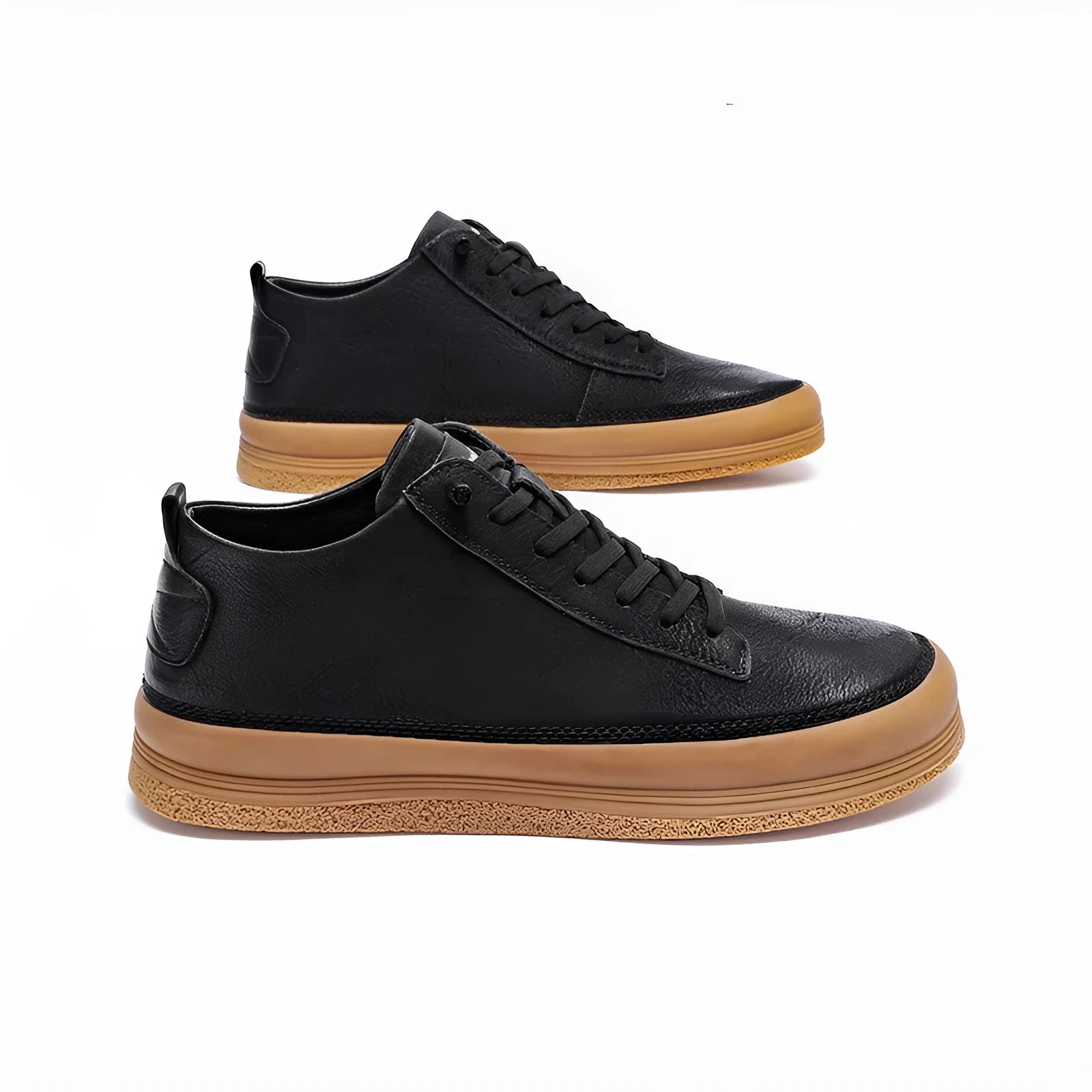 Men's black and white leather casual shoes with rubber soles and lace-up closure