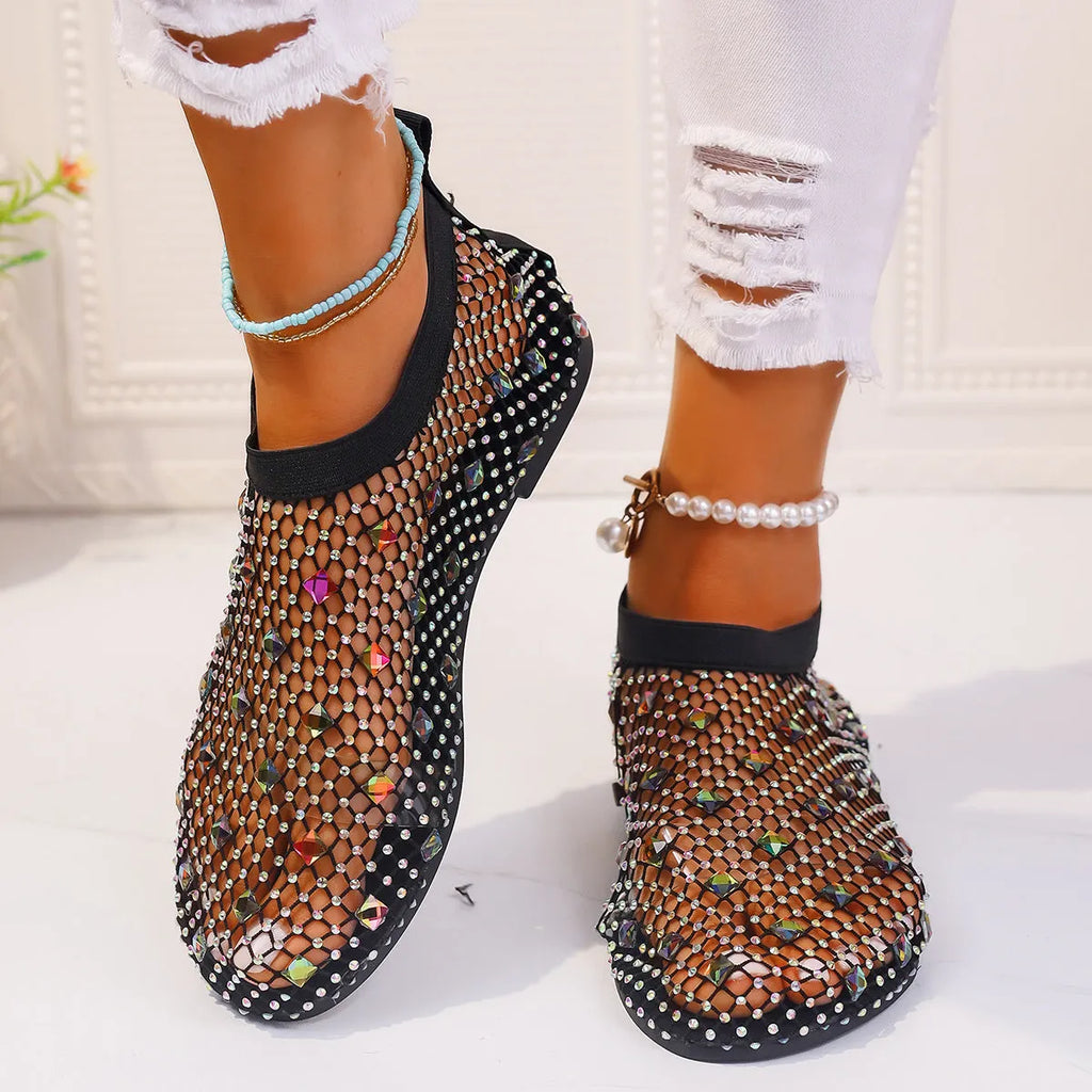 Women's flat sandals with mesh upper and colourful rhinestone design, round toe summer beach shoes