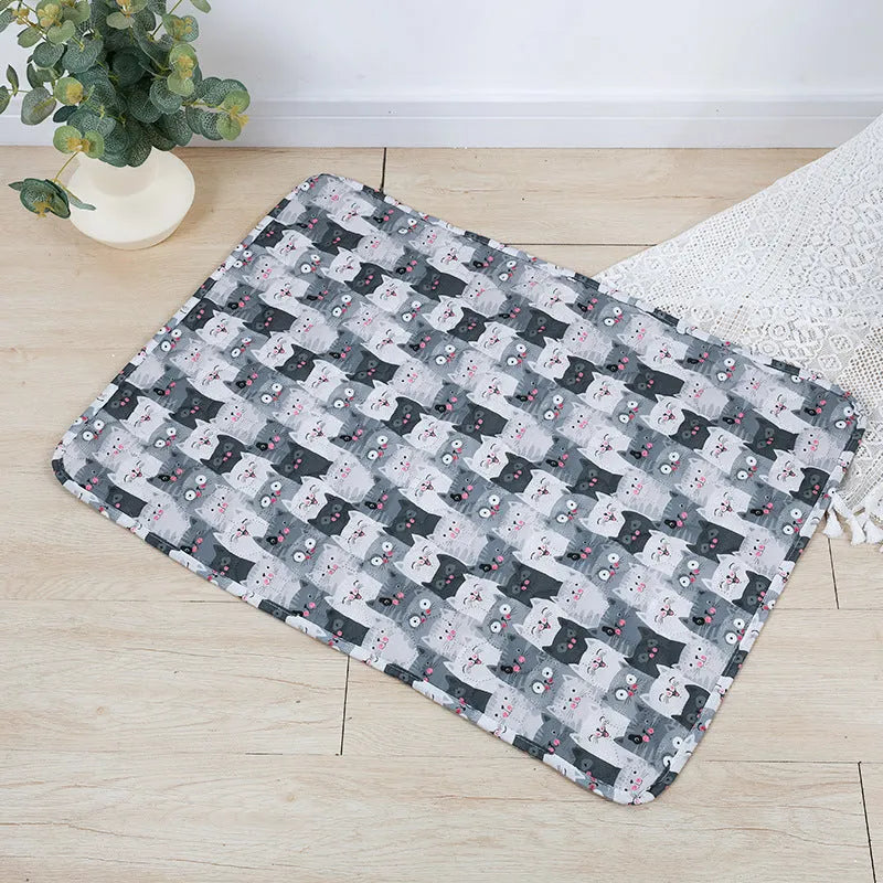 Reusable washable pet urine pad with animal pattern and waterproof backing