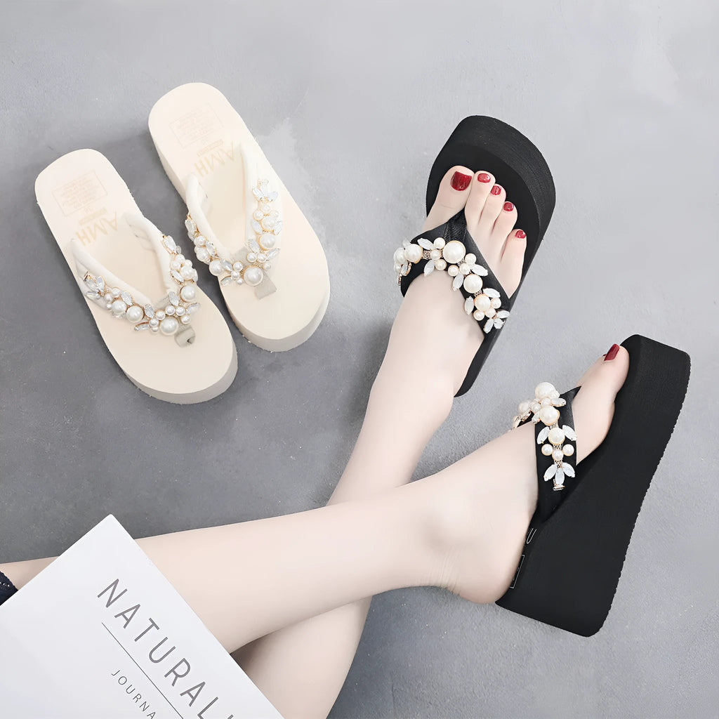 Women's high-heeled flip-flops in cotton with 6cm block heel, shown in beige and black colours