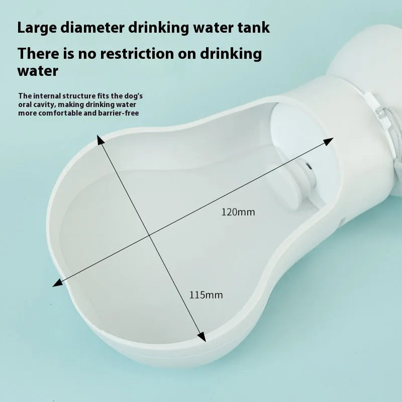 Outdoor pet folding drinking cup made of silicone in portable design