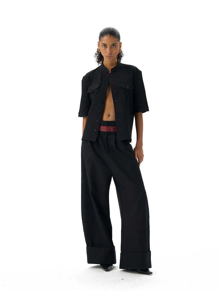 Black half sleeve hunting shirt with red eye design, shirt collar and loose fit