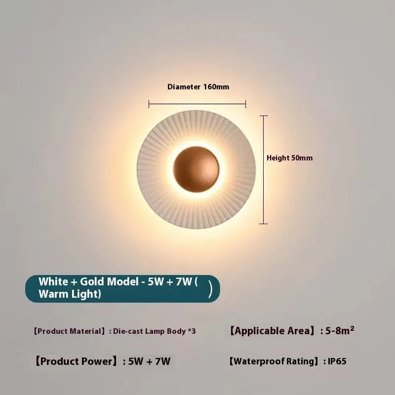 Round wall lamp with aluminium shade and LED lighting in white and gold two-tone colour option